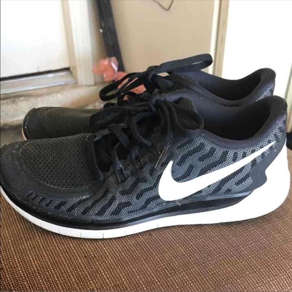 Nikes - Picture 2 of 2